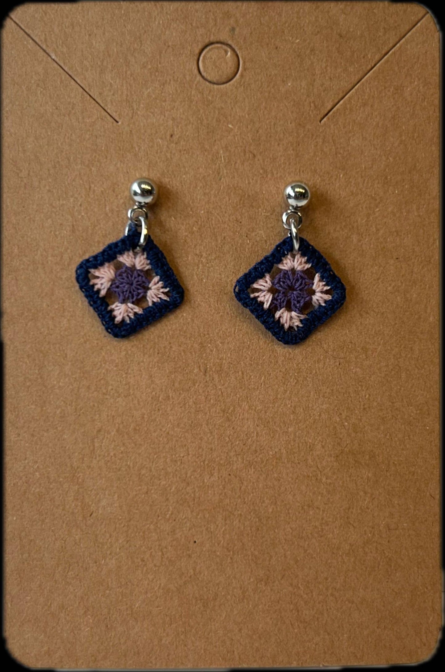 Granny square flower tiny earrings