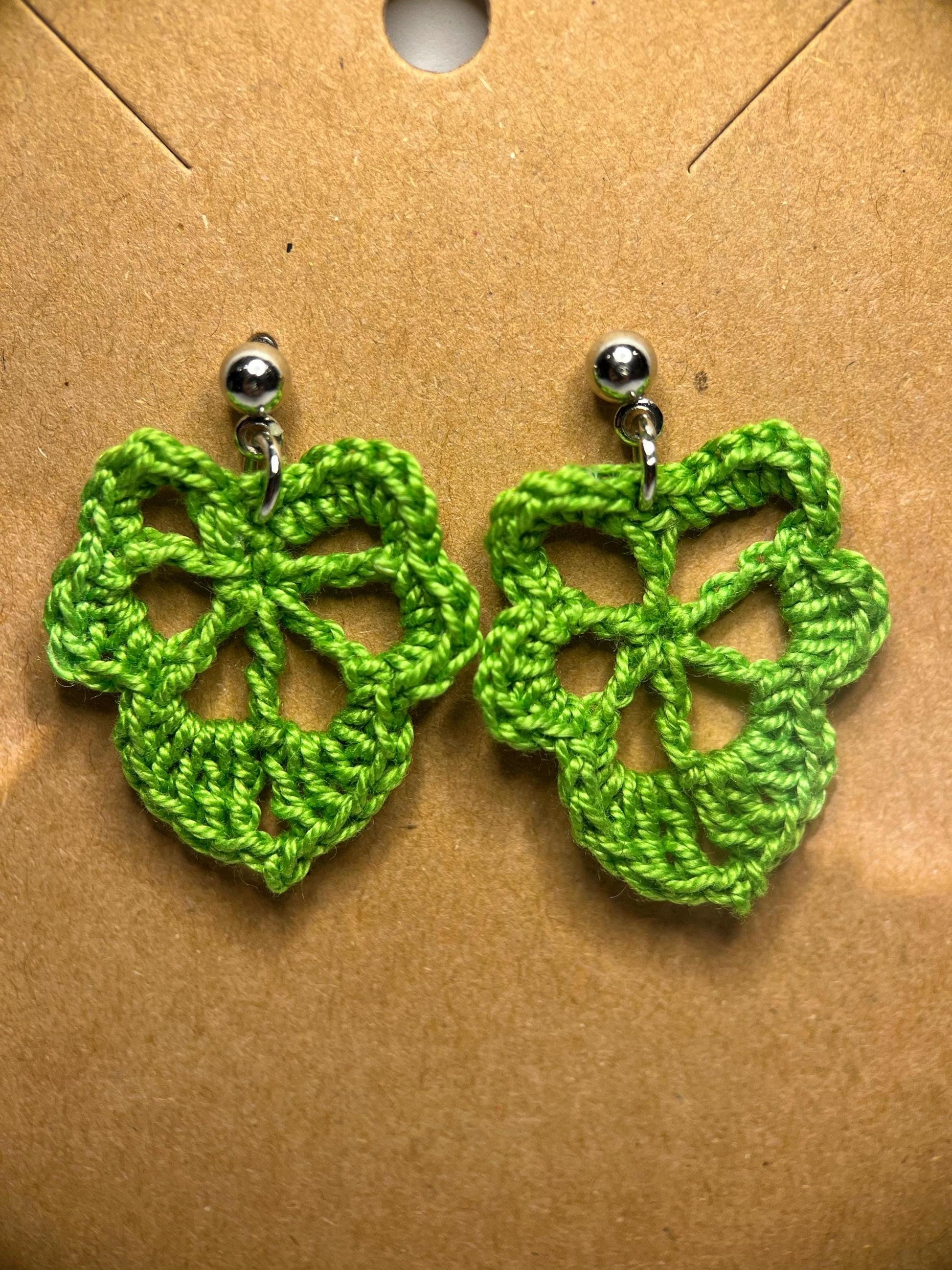 Micro Crochet Monstera Leaf Earrings, image size:1946x2595