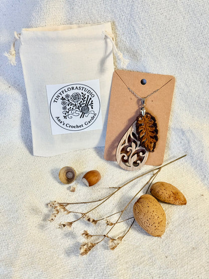 Micro Crochet Autumn Leaf Necklace